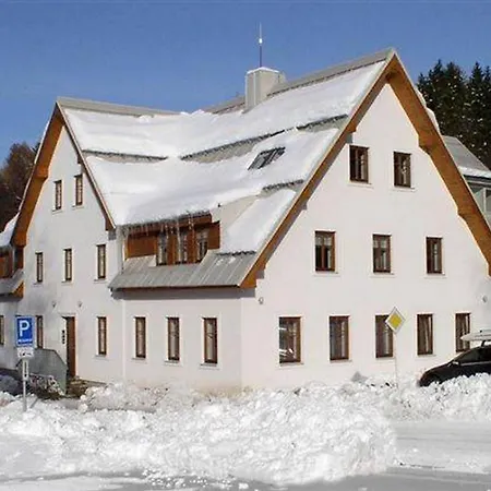 Rokytno 20- 8 Apartment